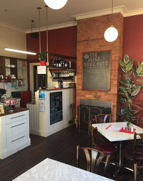 The Apple Tree Cafe - New South Wales Tourism  10
