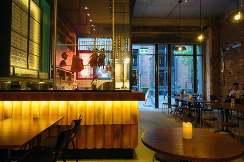 Holy Duck! - New South Wales Tourism  0