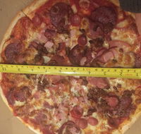Elvis Pizza - New South Wales Tourism 