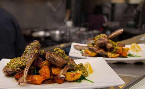 Magna's On Main - New South Wales Tourism  9