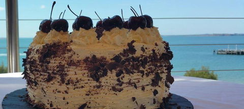 Sams Pizzeria On The Waterfront - New South Wales Tourism  1