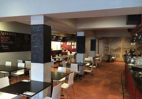 Star Bar Cafe & Hotel - New South Wales Tourism  6