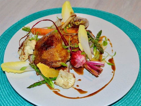 Surf Coast Hotel 100 The Esplanade Restaurant & Bar - New South Wales Tourism  3