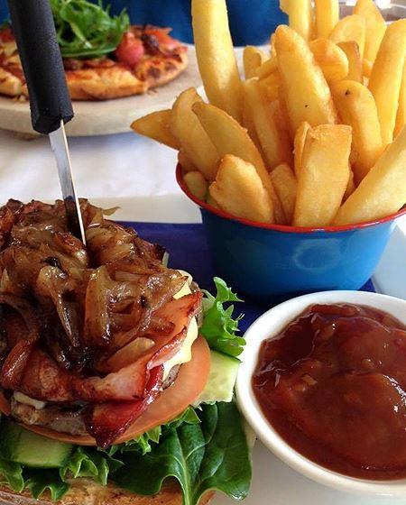 Zorbas Pizza - New South Wales Tourism  10