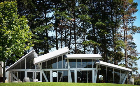 Zorbas Pizza - New South Wales Tourism  4