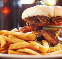 Karama Plaza Tavern - New South Wales Tourism 