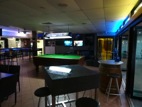 Rum Jungle Tavern - New South Wales Tourism  1