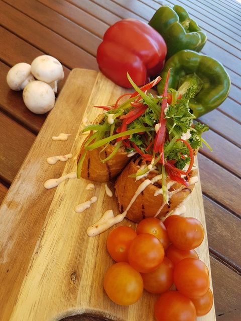 Poolside Restaurant - New South Wales Tourism  5