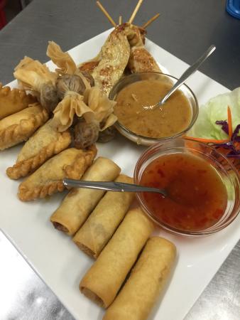 Thub Thim Thai Restaurant - New South Wales Tourism  0