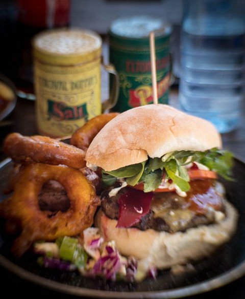 Edison’s Burger Bar - New South Wales Tourism  6