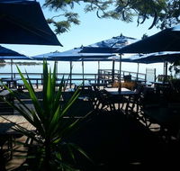 Goodys on the Beach - New South Wales Tourism 