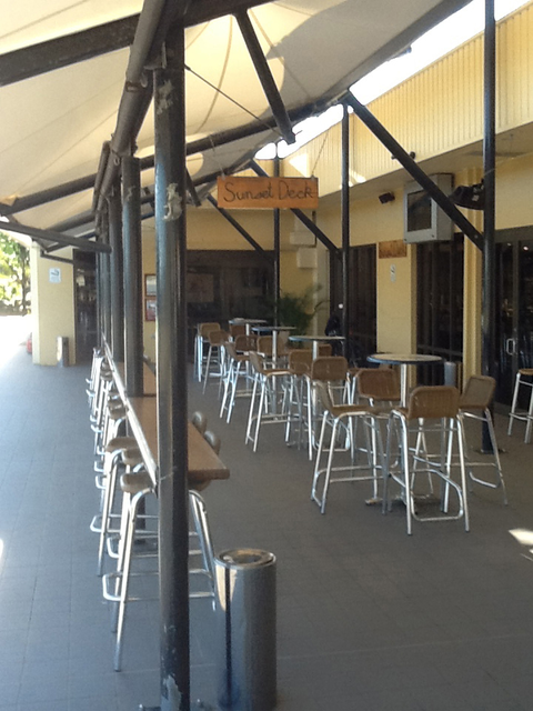 Tea Gardens Country Club & Motel - New South Wales Tourism  2