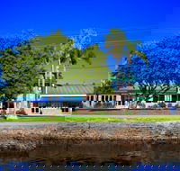 Tea Gardens HotelMotel - New South Wales Tourism 