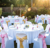 Picnic Bay Hotel
