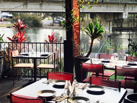 La Bocca Woodfire Pizzeria Italian Restaurant - New South Wales Tourism  0