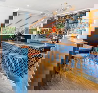 South Sailor Thirroul - New South Wales Tourism 