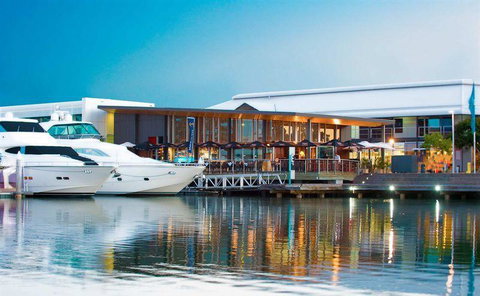 Black Angus Bar & Grill - New South Wales Tourism  2