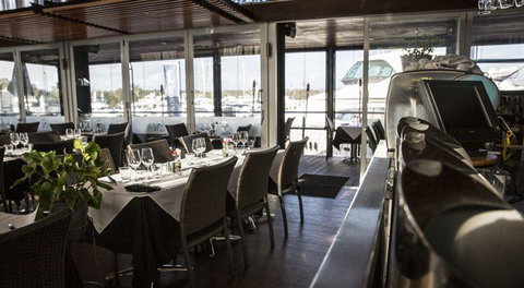 Black Angus Bar & Grill - New South Wales Tourism  3