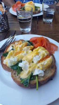 Pott'Spot - New South Wales Tourism  0