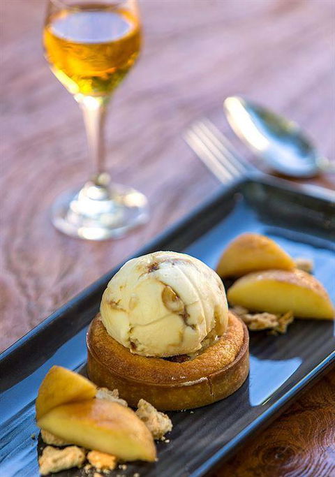 The Deck Poolside Bar & Restaurant - New South Wales Tourism  7