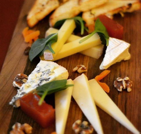 A La Bouffe Bar & Bistro - New South Wales Tourism  5