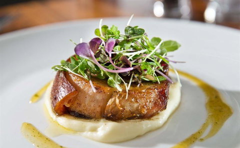 Northlakes Tavern Bistro - New South Wales Tourism  14