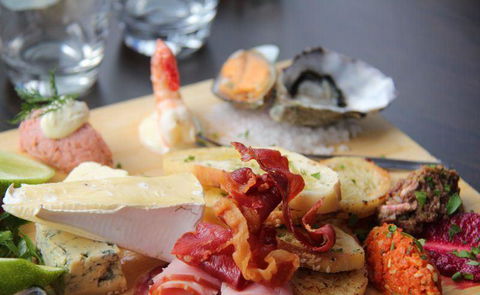 Taylors Waterfront Restaurant & Function Centre - New South Wales Tourism  16