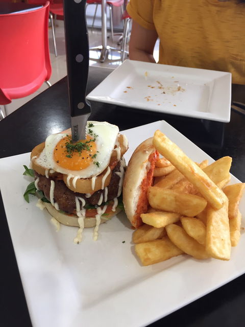 Mad Hatterz Cafe - New South Wales Tourism  5