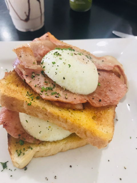 Mad Hatterz Cafe - New South Wales Tourism  7