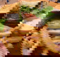 Salvatores Cafe - New South Wales Tourism 