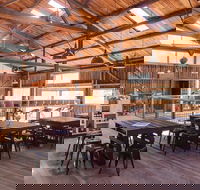 Willie Smith's Apple Shed - New South Wales Tourism 