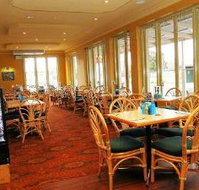 Pembroke Hotel Restaurant - New South Wales Tourism 