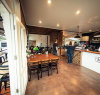 The Hub - Pizza and Beer