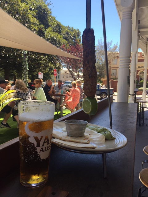 Ball & Chain - New South Wales Tourism  6