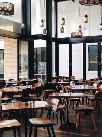 Chapters Bistro - New South Wales Tourism  0