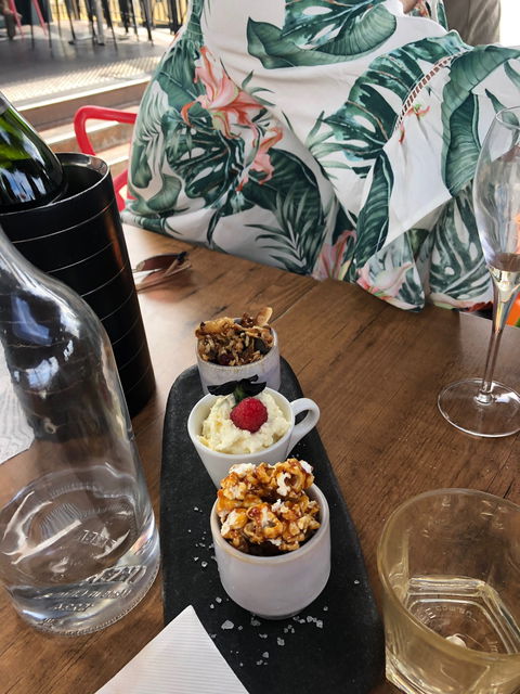 Mister Walker Restaurant - New South Wales Tourism  3