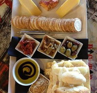 Swanbrook Winery  Cafe - New South Wales Tourism 
