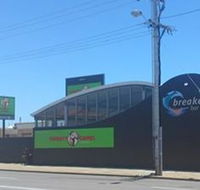 Breakers Bar  Cafe - New South Wales Tourism 
