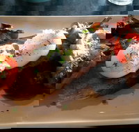 Bunkers Beach House - New South Wales Tourism 