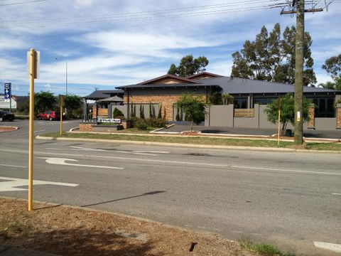 Byford Tavern - New South Wales Tourism  0