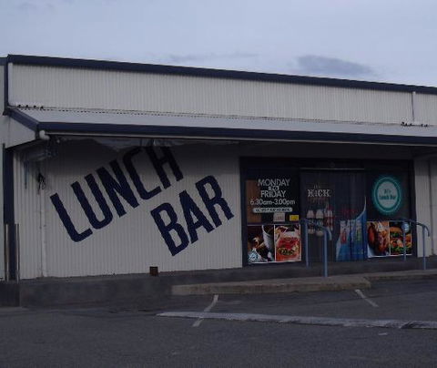 Di's Sanford Rd Lunch Bar - New South Wales Tourism  0
