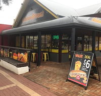 Chicken Treat - New South Wales Tourism 