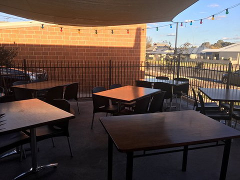 JAX Corner Deli And Diner - New South Wales Tourism  0