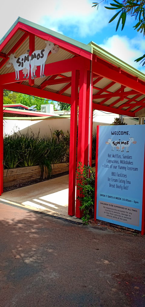 Simmo's Icecreamery - New South Wales Tourism  6