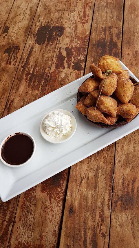 Swings & Roundabouts - New South Wales Tourism  2