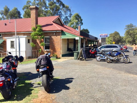 Mumby Tavern - New South Wales Tourism  0