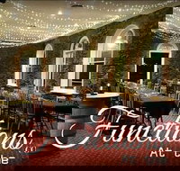 Commercial Hotel Port Adelaide - New South Wales Tourism 