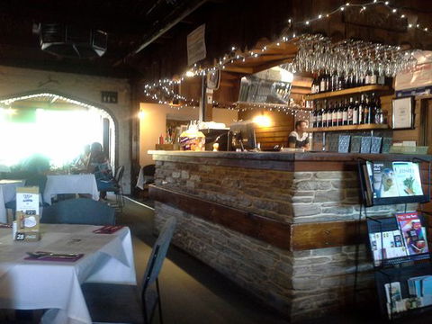 Old Bush Inn - New South Wales Tourism  0