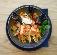 Sneaky's Restaurant - New South Wales Tourism 