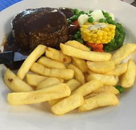 Prince of Wales Hotel - New South Wales Tourism 